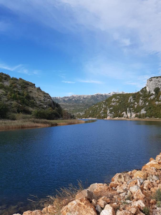 Dolovi Camping Obrovac